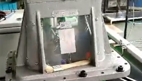 多工位转盘式攻牙机